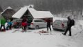 01 vorbereiten zum Aufstieg bei Schneefall